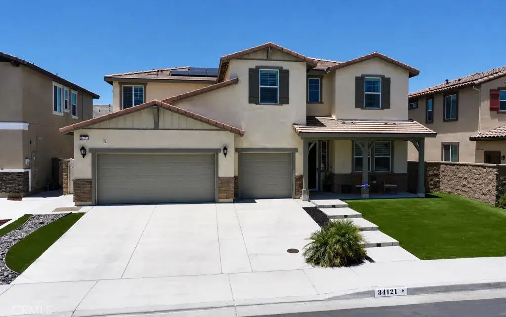 34121 Kensington, Murrieta
