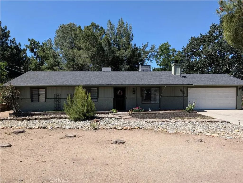17941 Bold Venture, Tehachapi