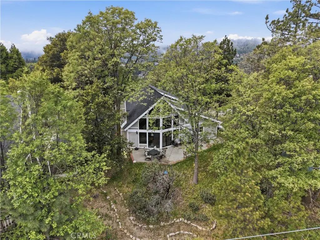 1170 Klondike, Lake Arrowhead