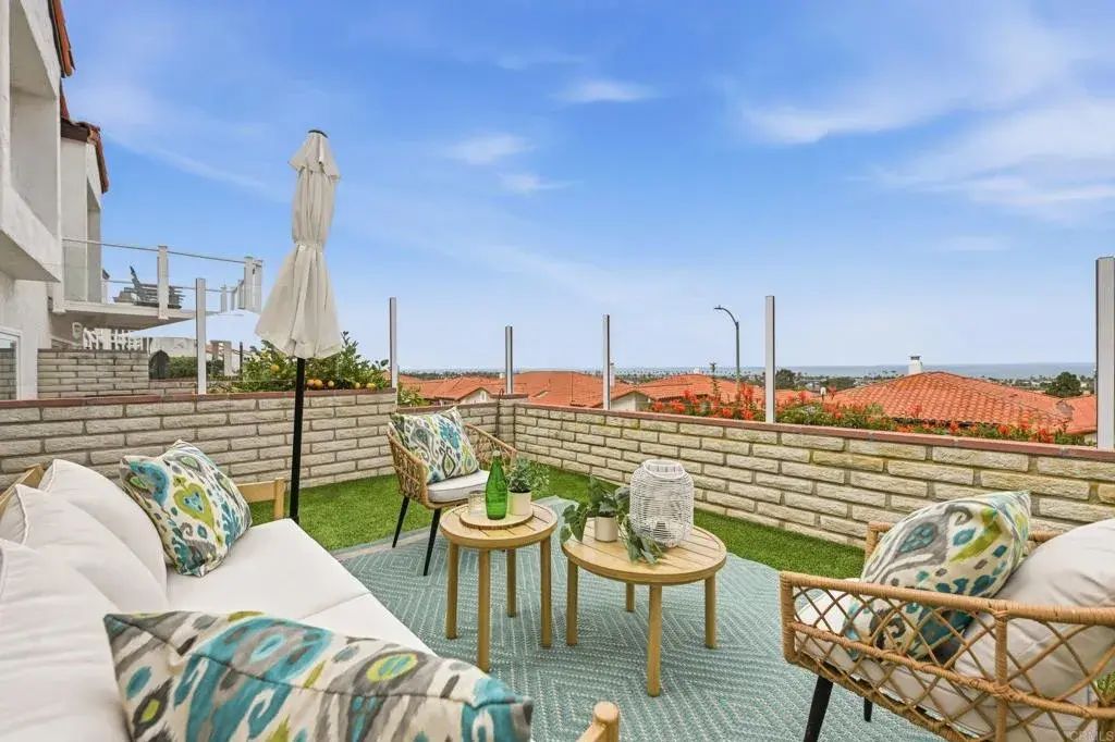 6717 Clover Court, Carlsbad