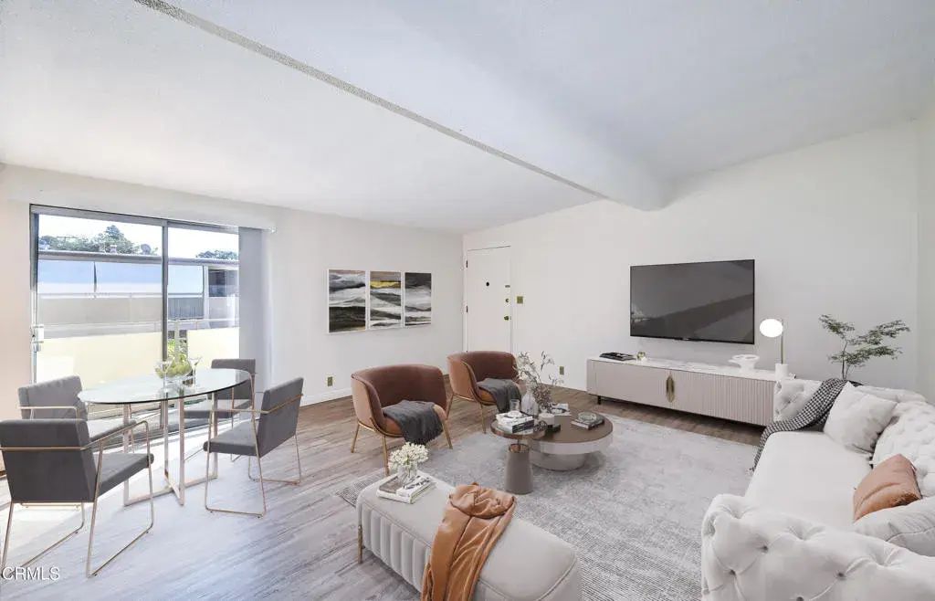 2707 Montrose Avenue 10, Glendale