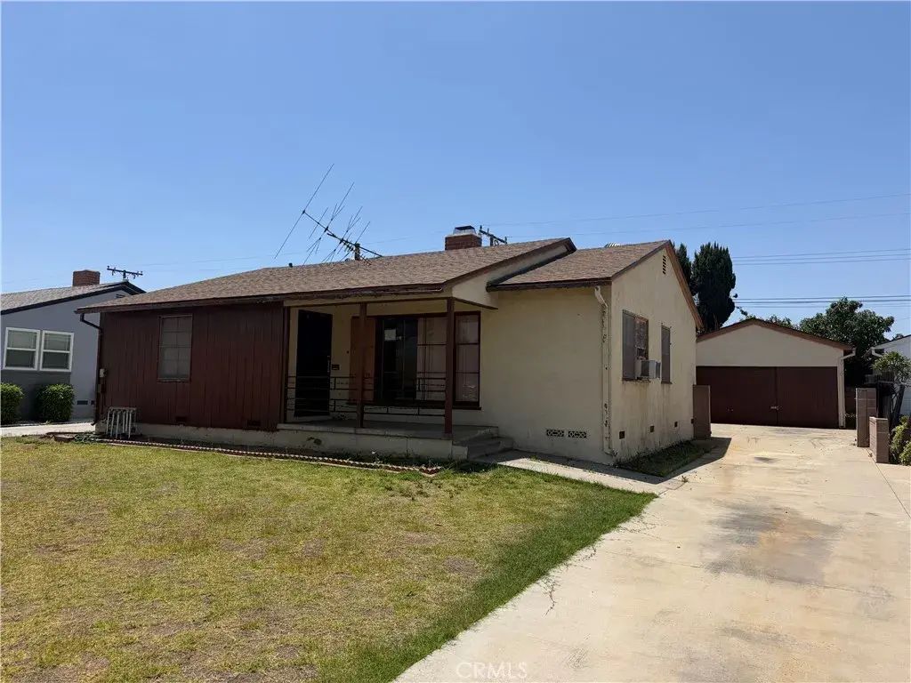 14016 Light Street, Whittier