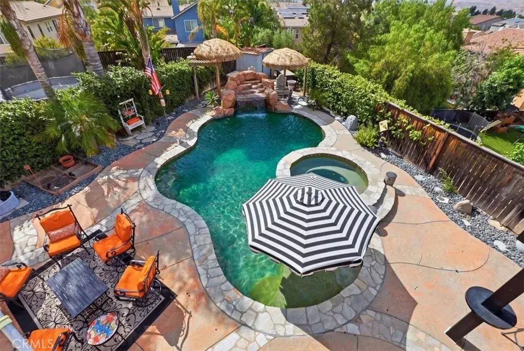 11050 Buttonbush Court, Corona