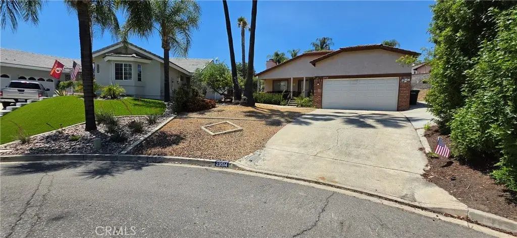 23514 Little Creek Drive, Canyon Lake
