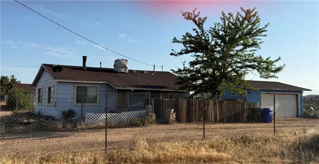 21989 Widgeon Way (flint), Apple Valley