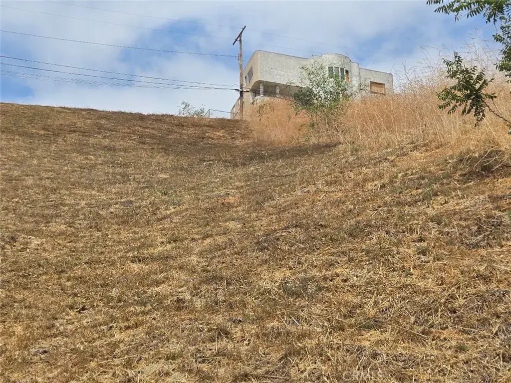 2605 Forest Park, El Sereno