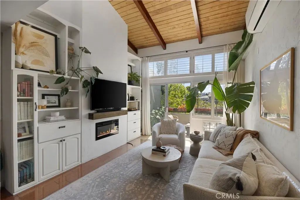 4900 Overland 326, Culver City