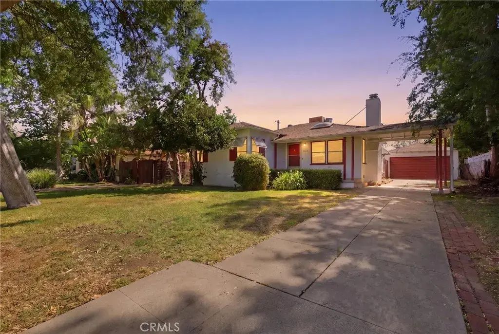5710 Cantaloupe, Valley Glen