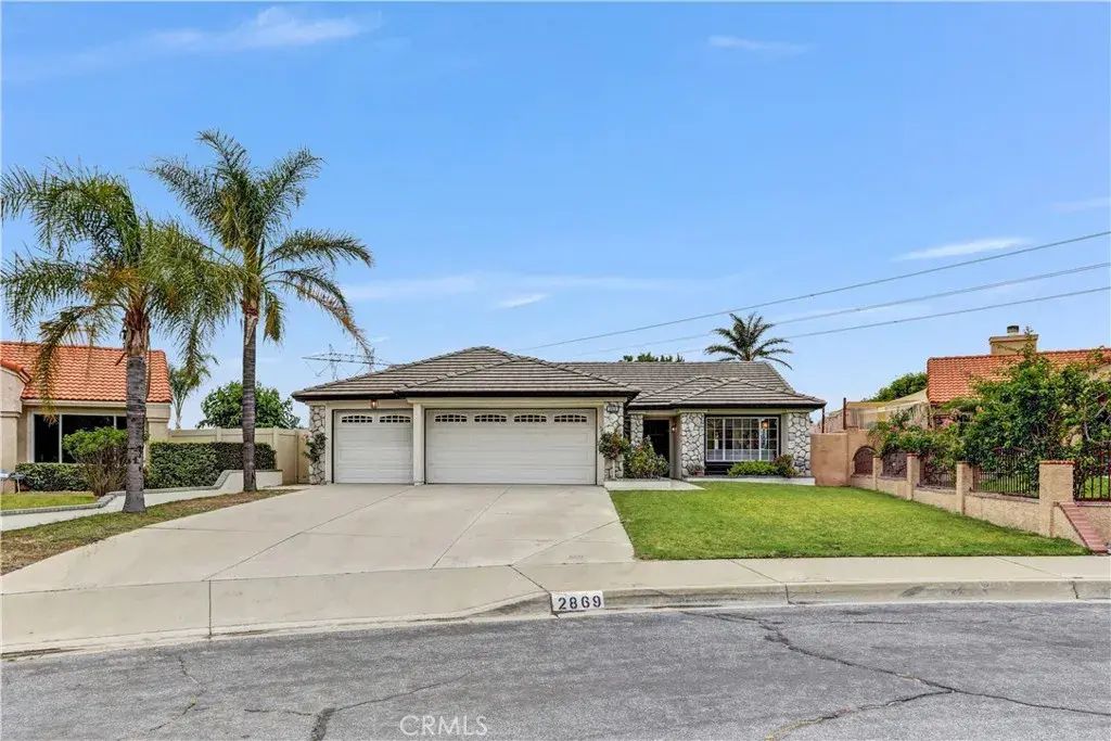2869 W Esperanza, Rialto