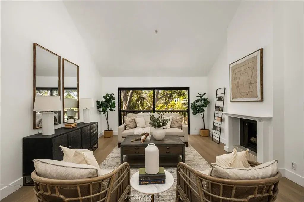 9 Canyon Island Drive, Newport Beach