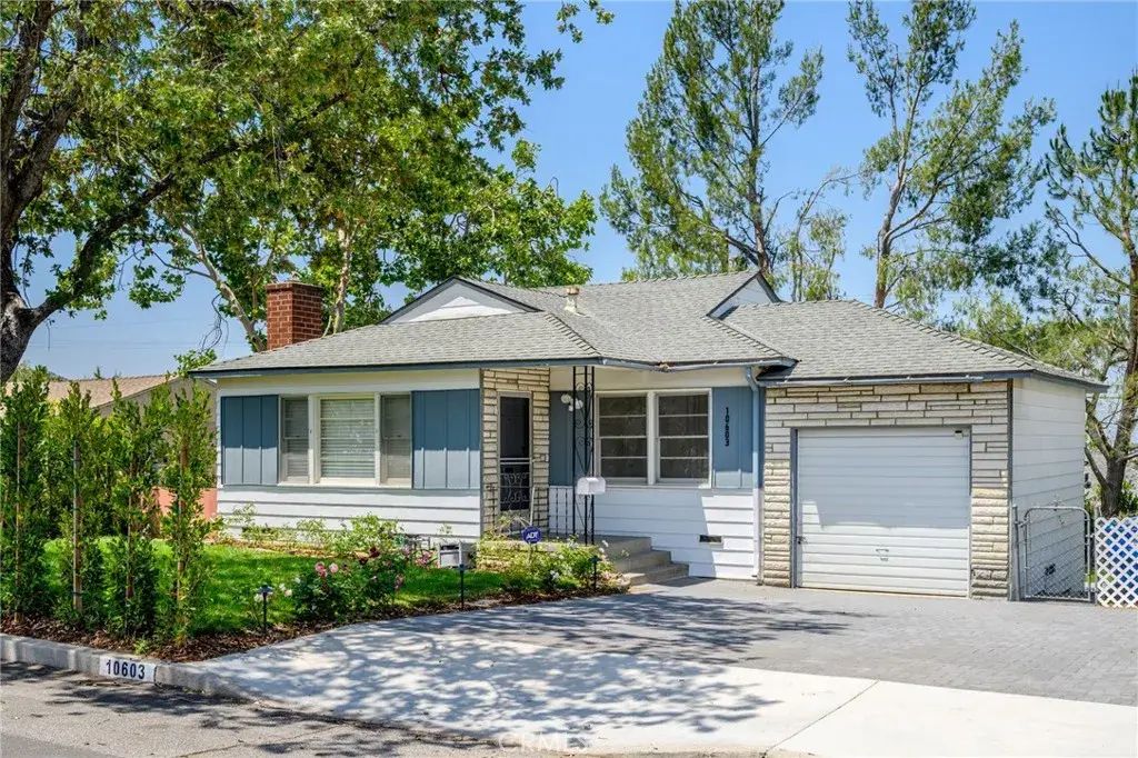10603 Fernglen Avenue, Tujunga