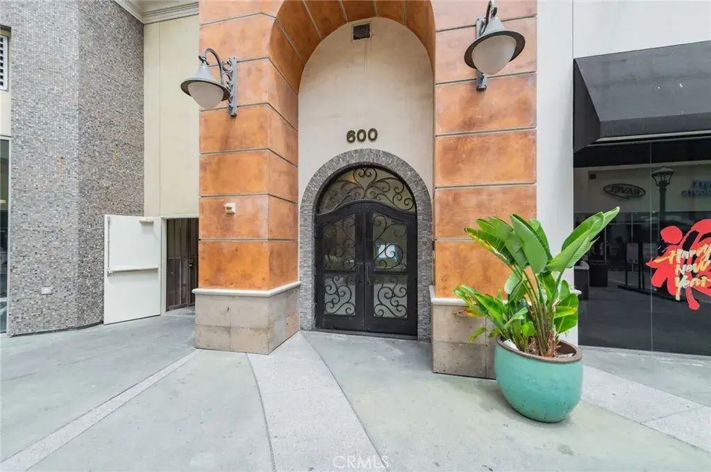 600 N Atlantic Boulevard 419, Monterey Park