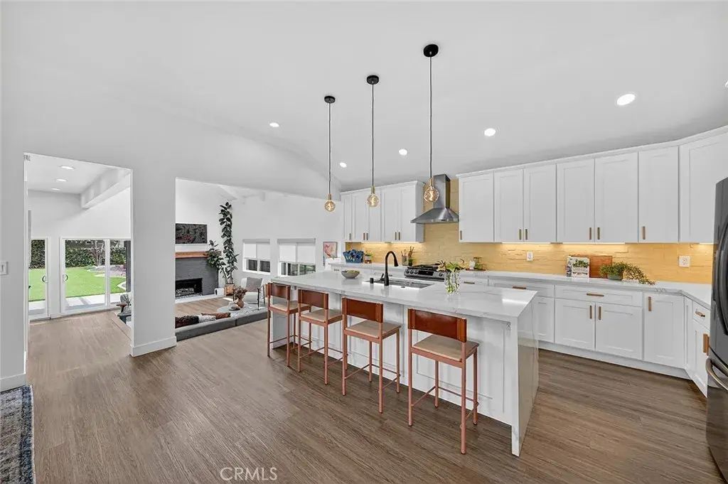 4245 E Colorado, Long Beach