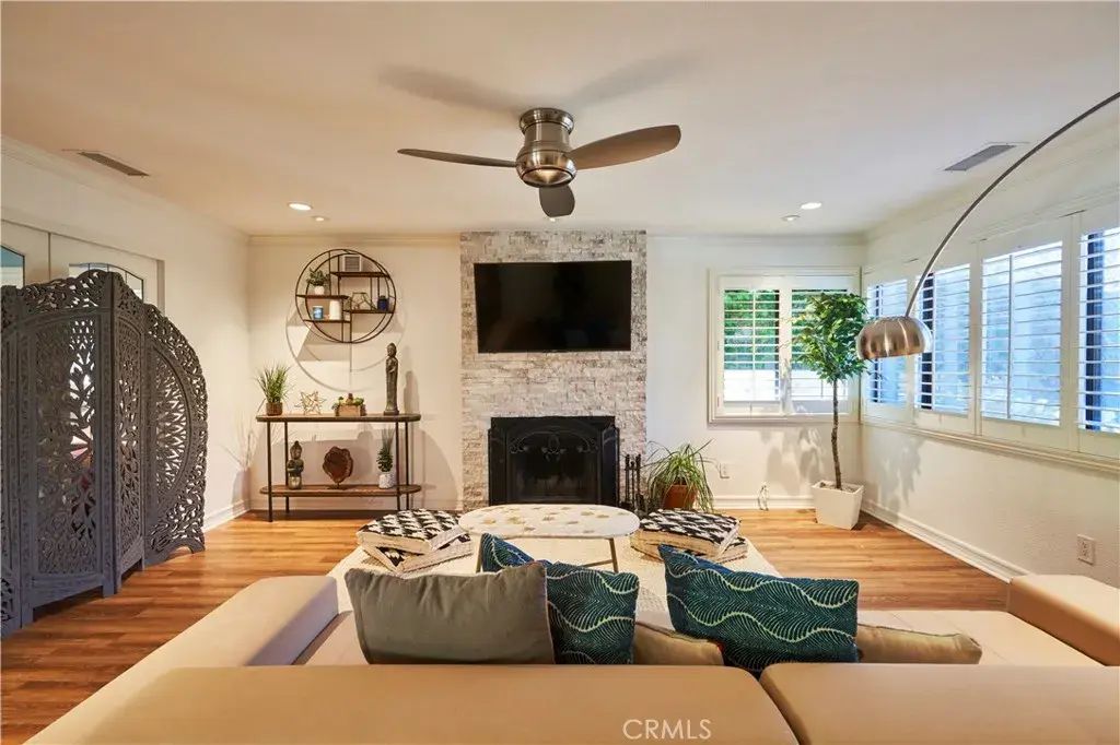 54440 Eisenhower Drive, La Quinta