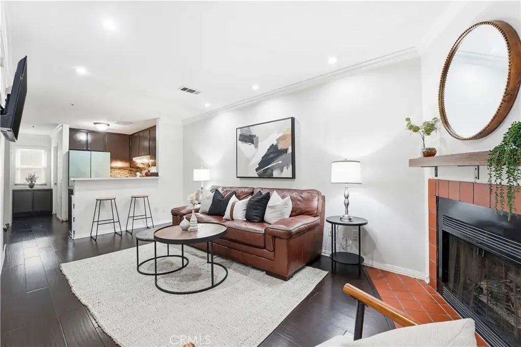 334 S Walnut Unit D (11), Brea