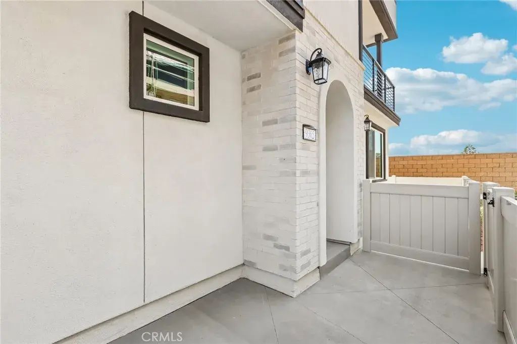 9536 Hannah Way, Riverside