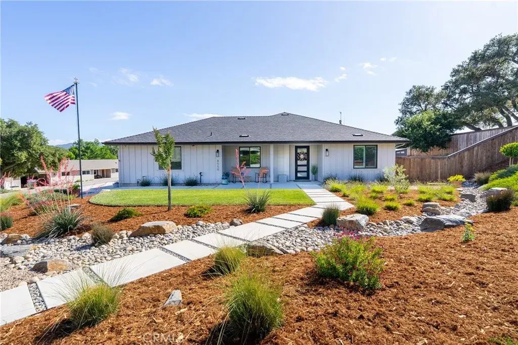 8550 El Corte, Atascadero