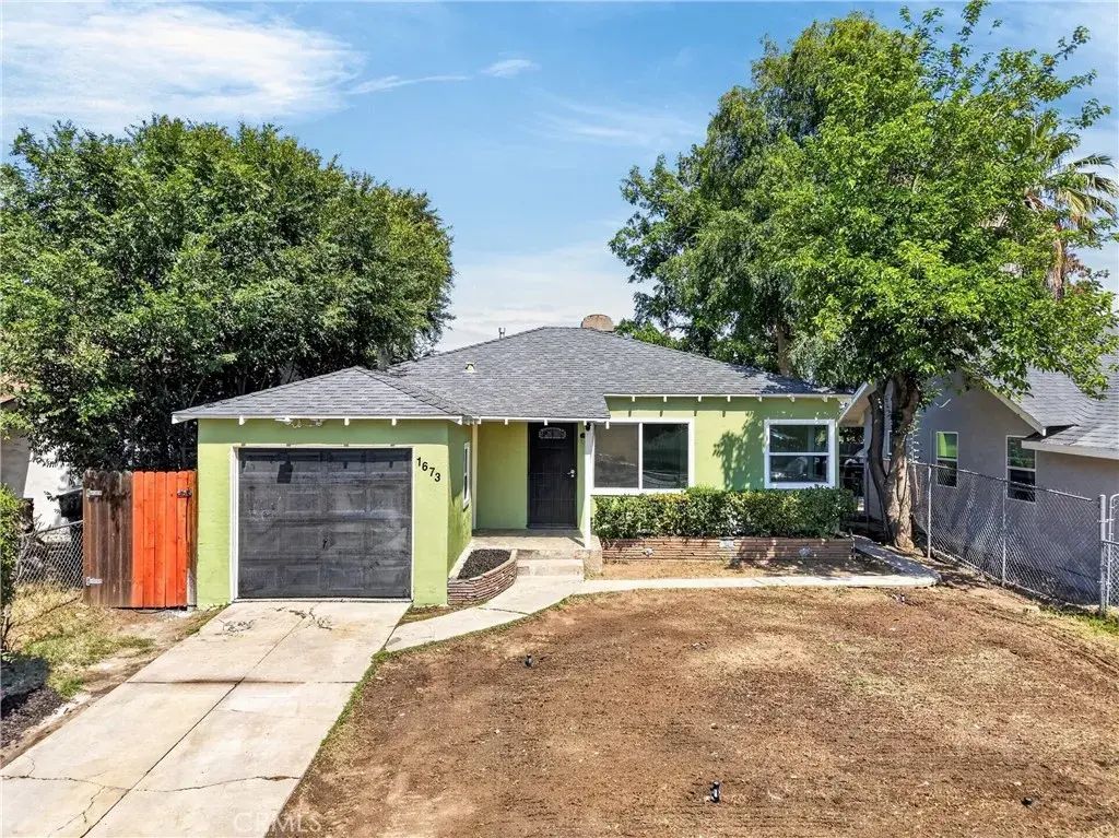 1673 N Mountain View, San Bernardino