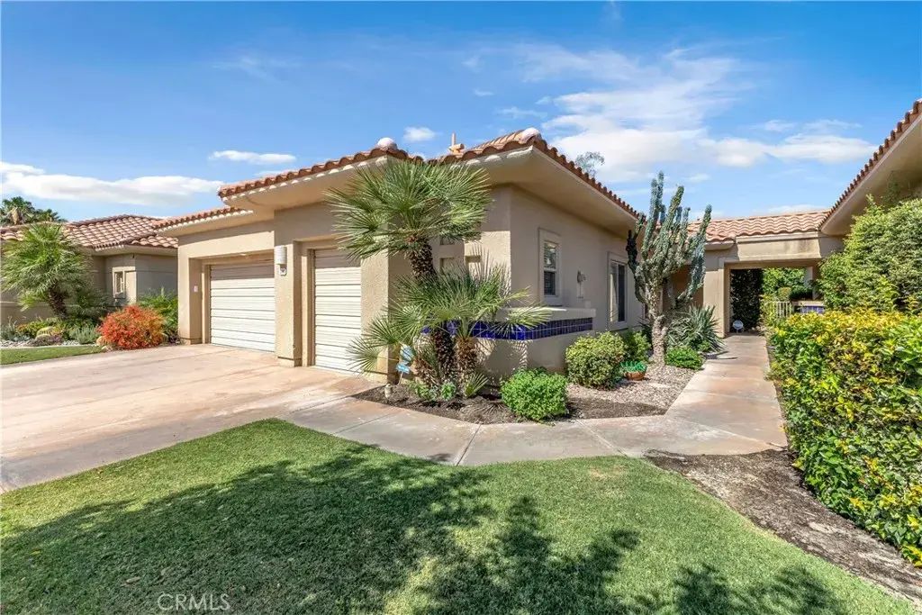 140 Kavenish East, Rancho Mirage