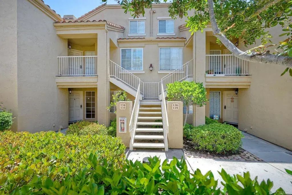 7315 Calle Cristobal 133, 
