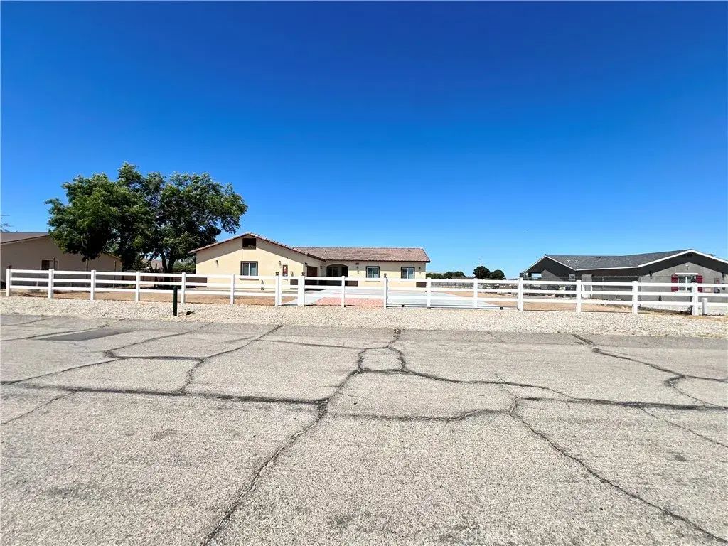 40719 171th Street, Lake Los Angeles