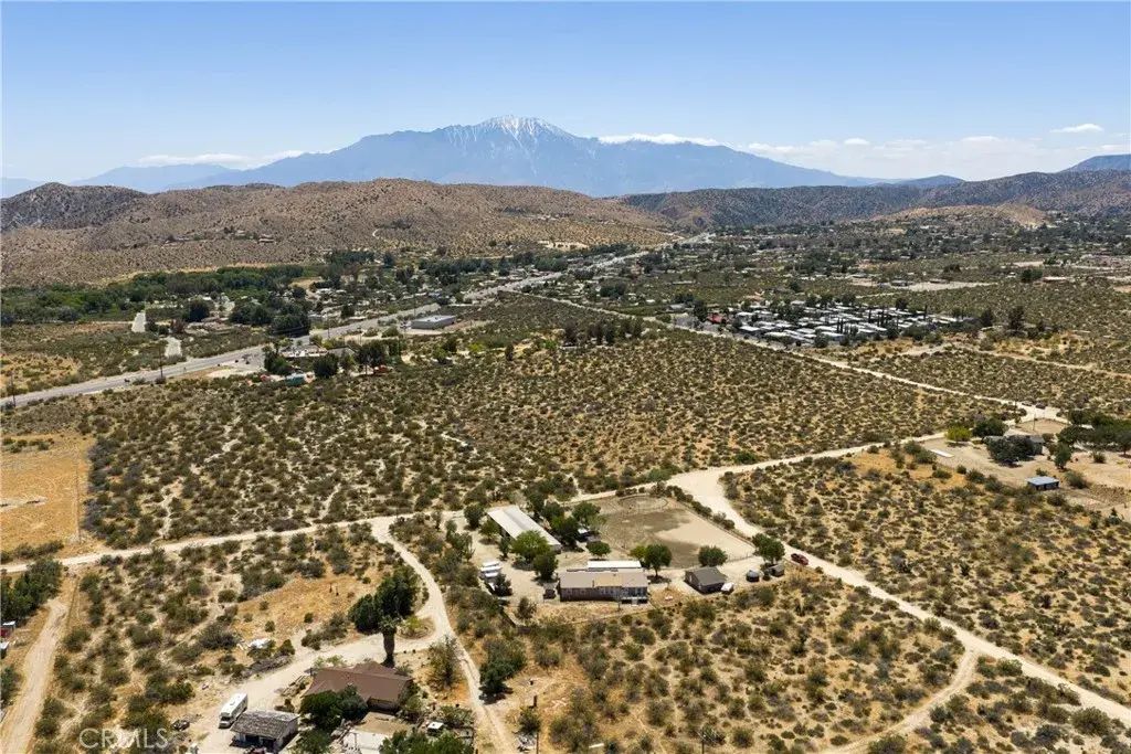 East, Morongo Valley