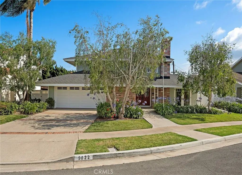 9022 Niguel Circle, Huntington Beach