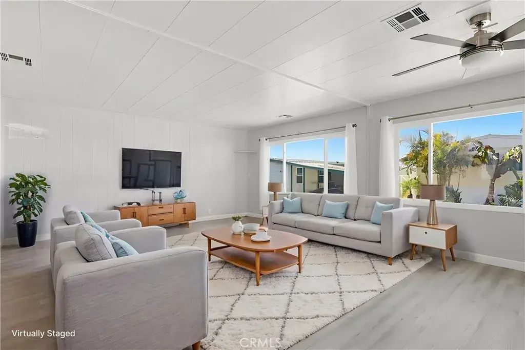 2275 W 25th 87, San Pedro