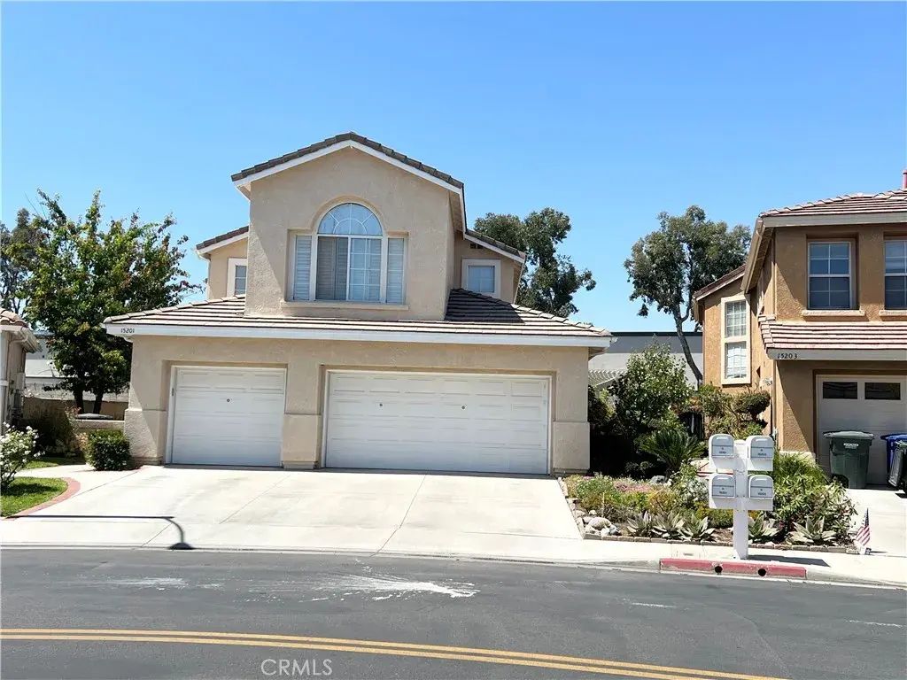 15201 Riviera Lane, La Mirada