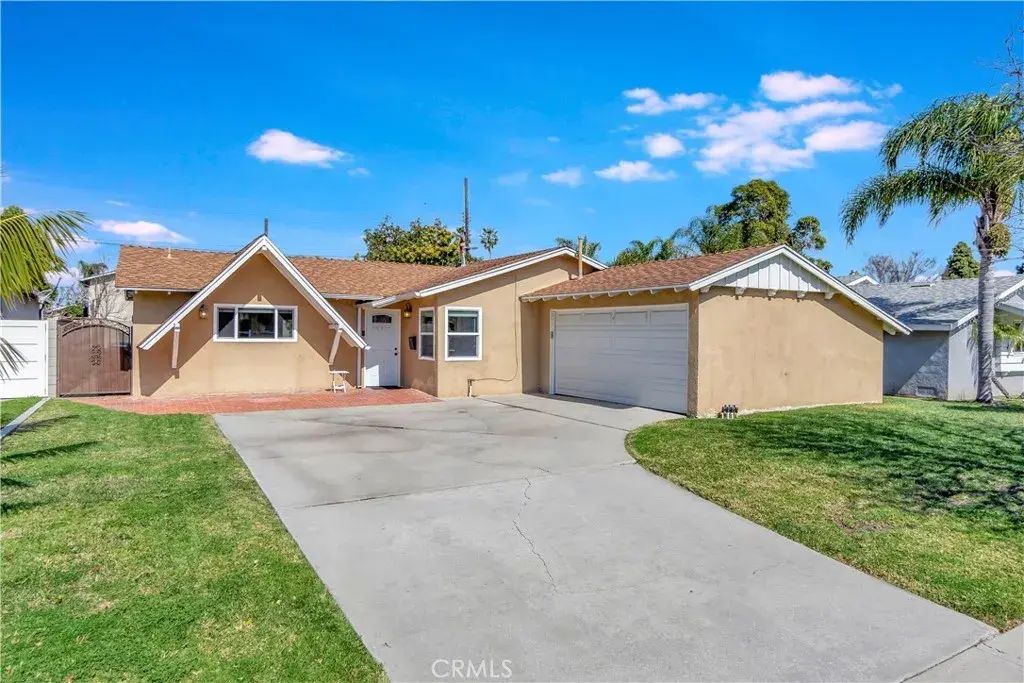 5141 Cheryl Drive, Huntington Beach