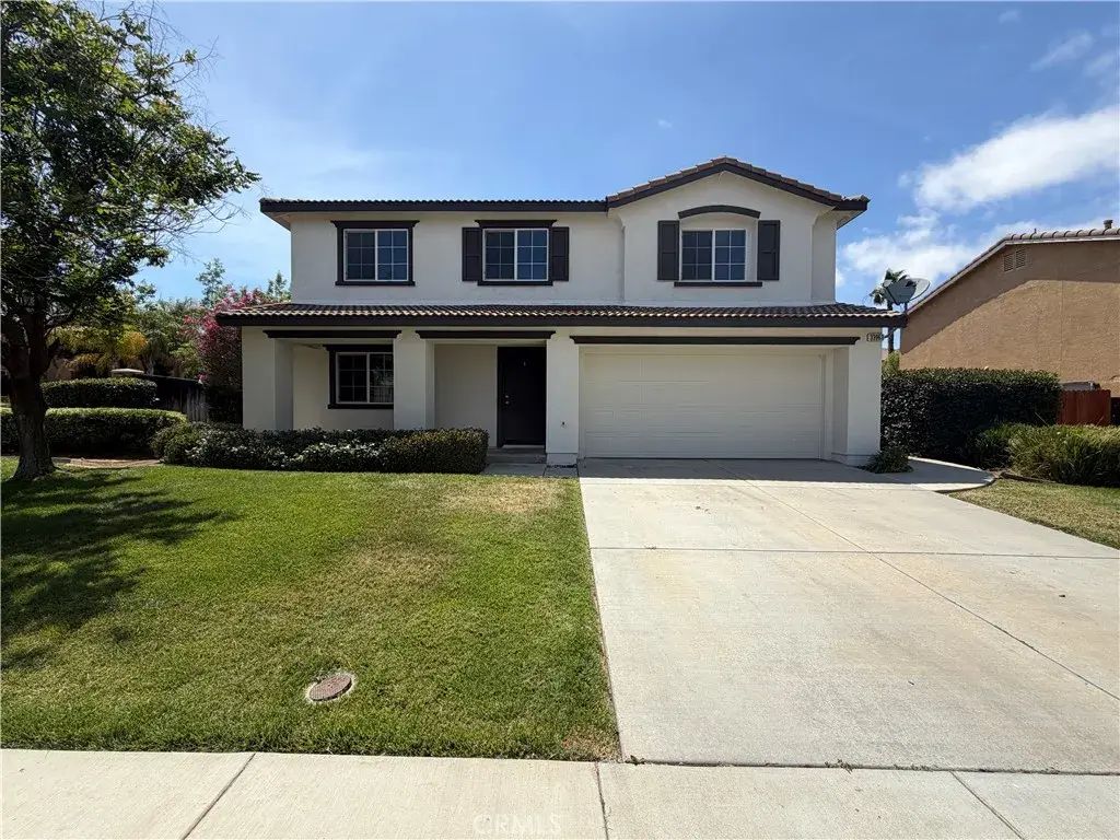 33963 Petunia Street, Murrieta