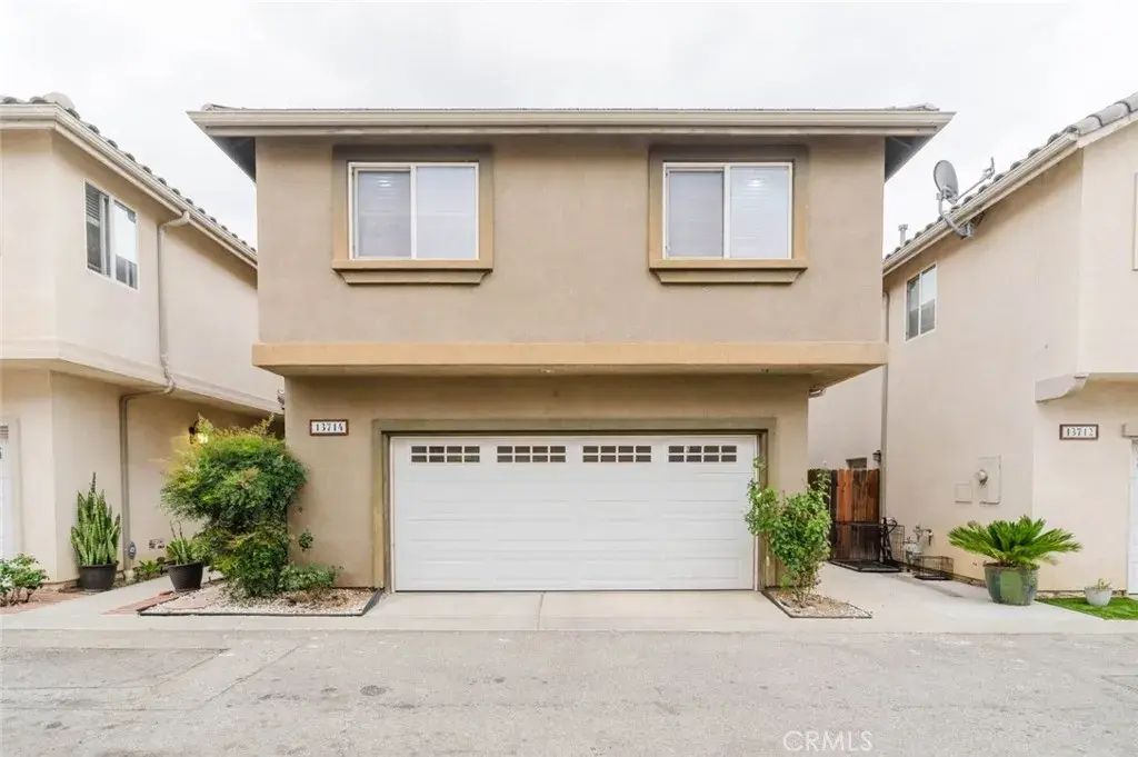 13714 Deane Lane, Sylmar