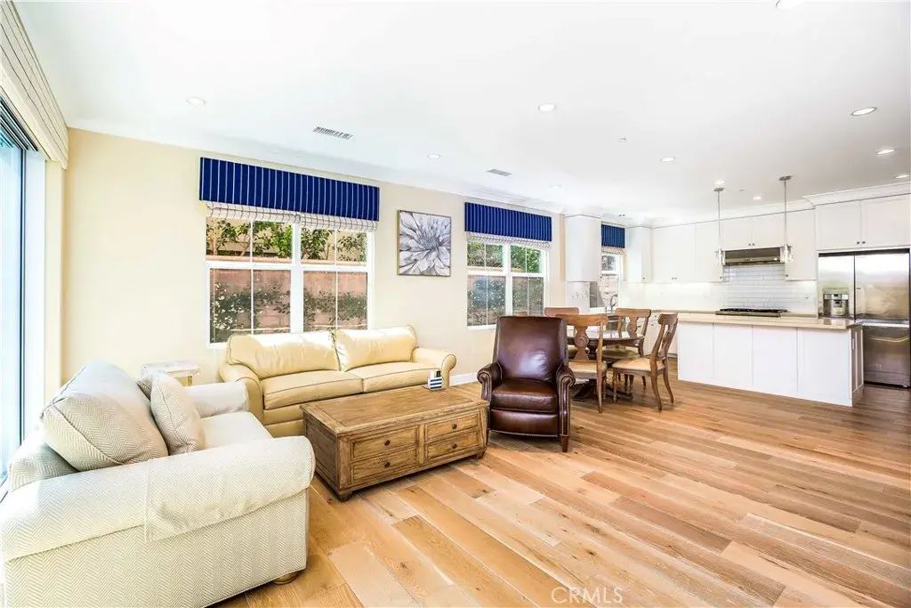 132 Stallion, Irvine