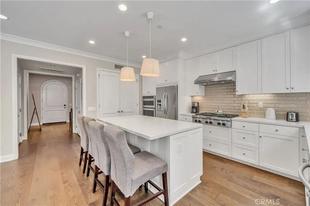 138 Stallion, Irvine