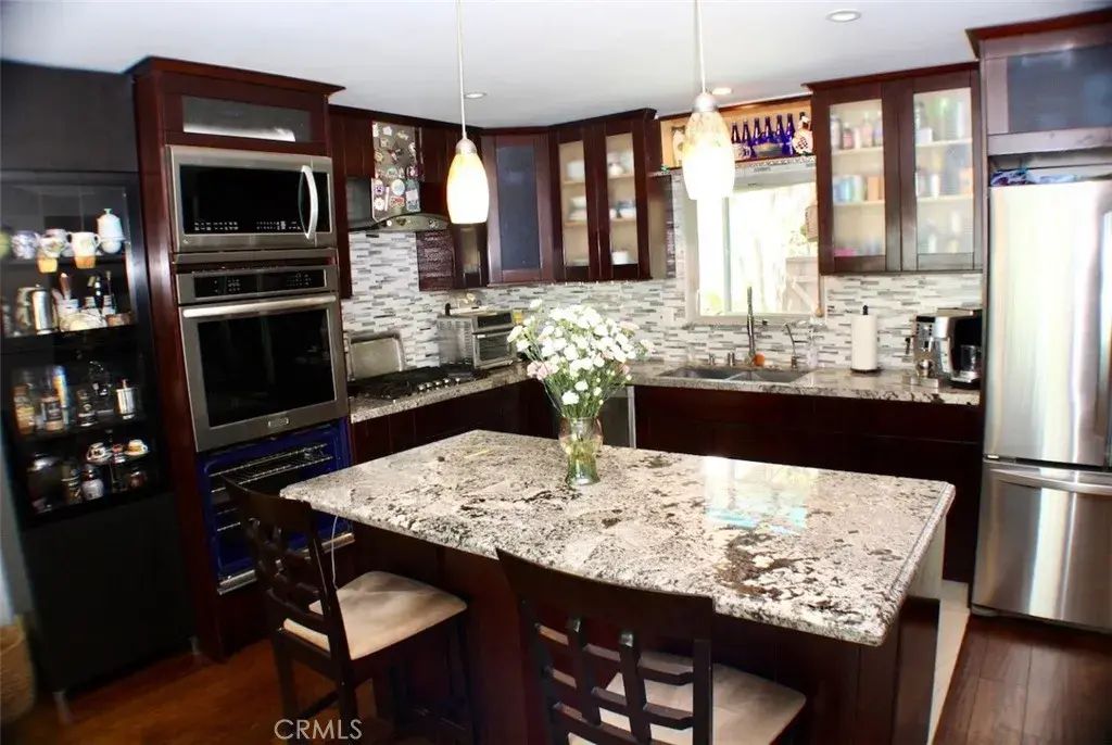 15656 Viewridge, Granada Hills