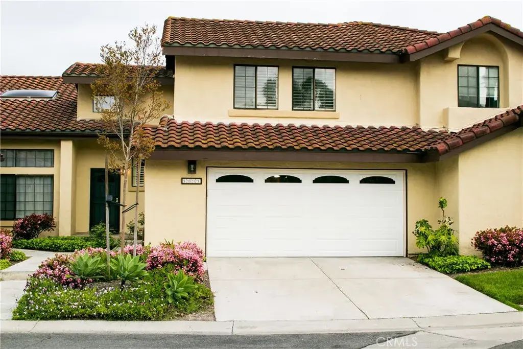 1011 Domador, San Clemente