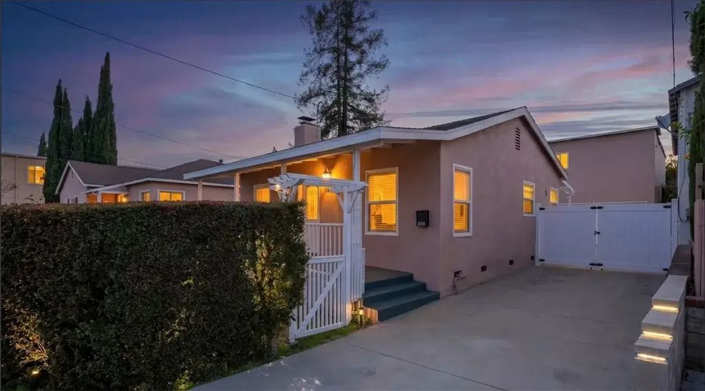 4355 Pennsylvania, La Crescenta