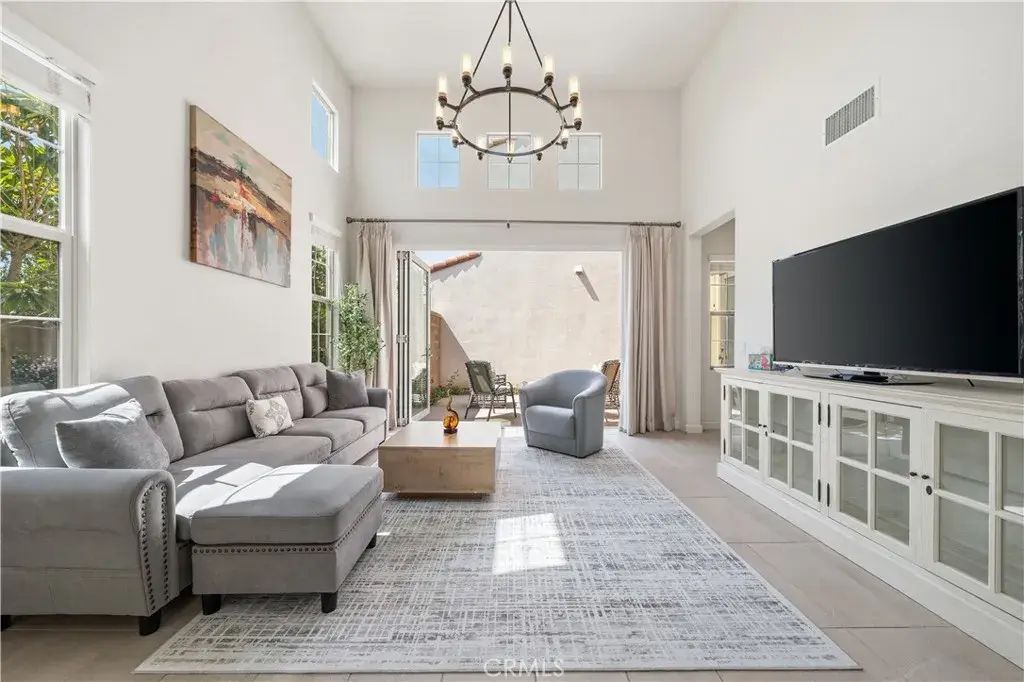 197 Augustine, Irvine