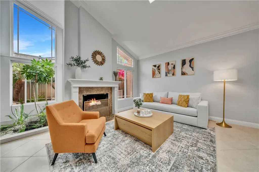 20 Coldbrook, Irvine