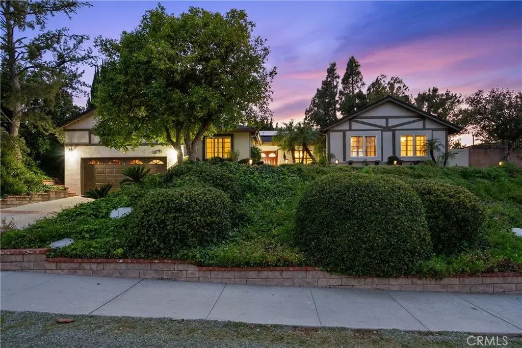 10637 Sylvia Avenue, Porter Ranch