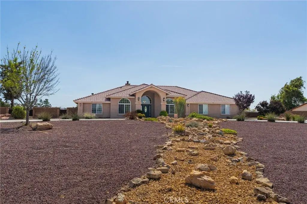 19501 Kinai, Apple Valley