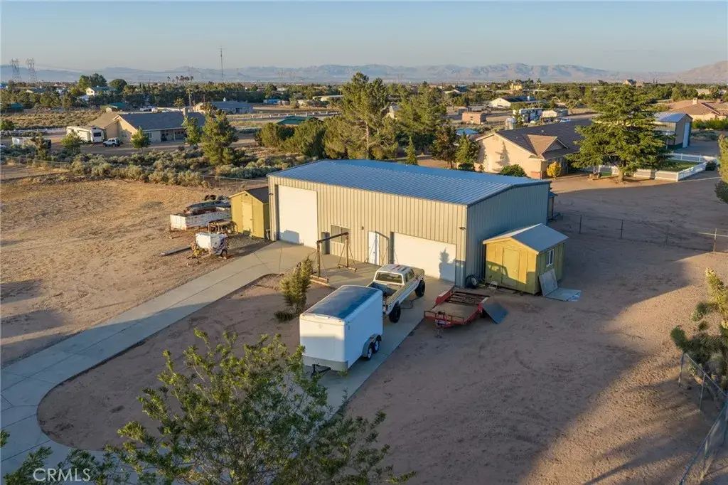 11526 Prairie, Oak Hills