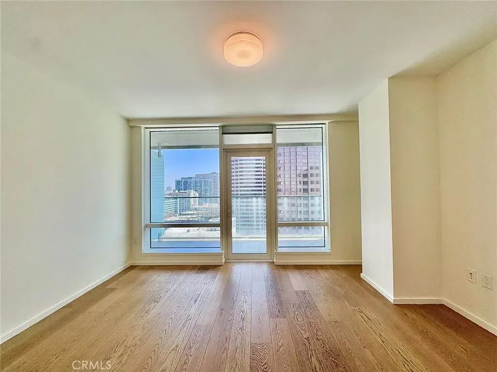 877 Francisco Street 1823, Los Angeles