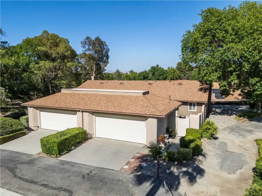 26277 Rainbow Glen Dr, Newhall