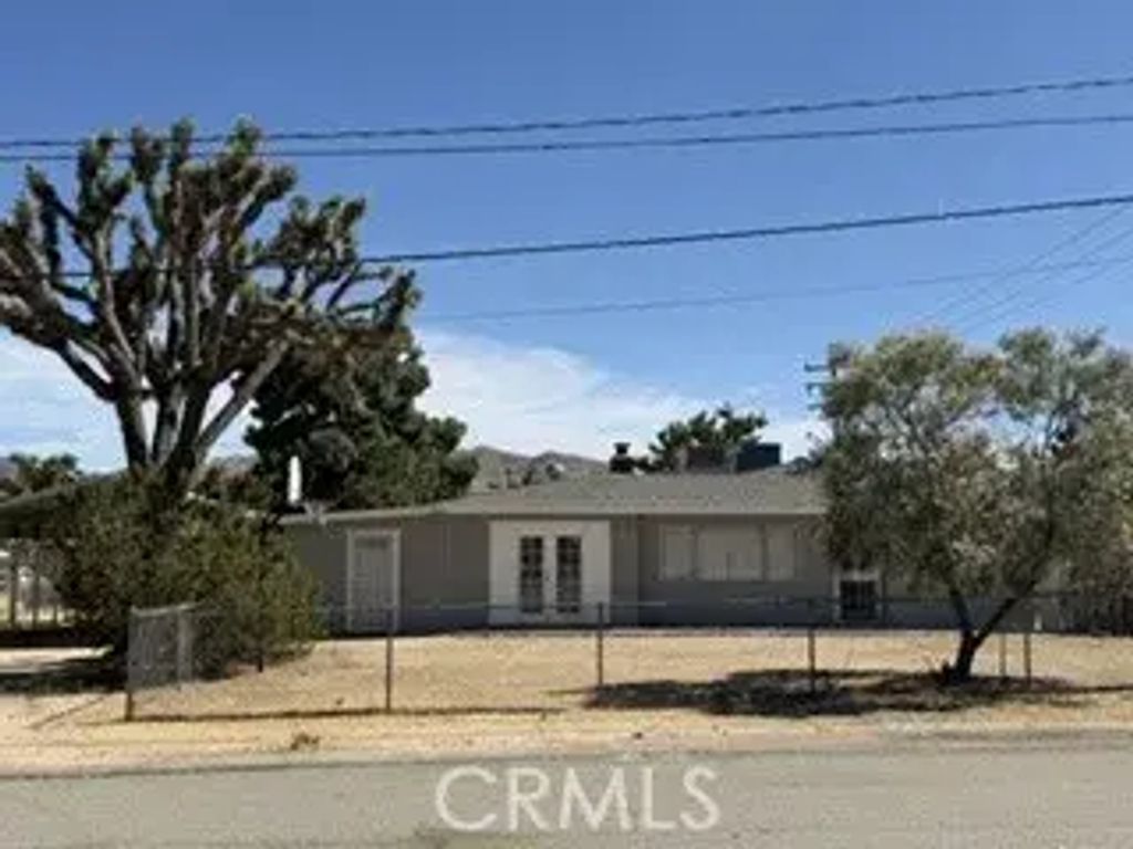 56313 Coyote, Yucca Valley