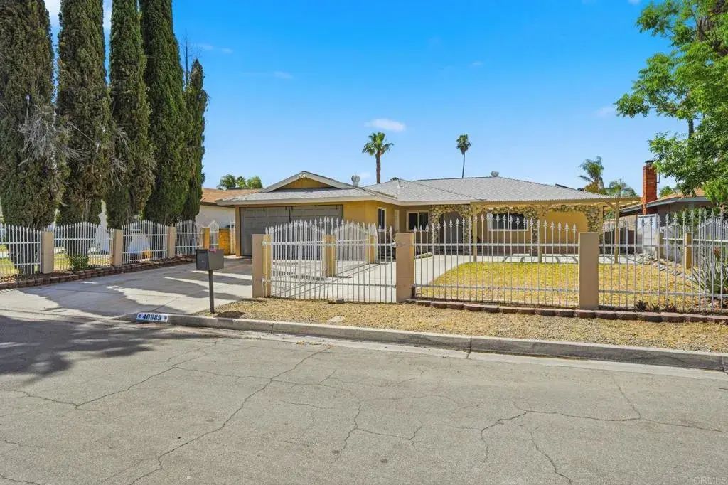 40889 Lela May Avenue, Hemet