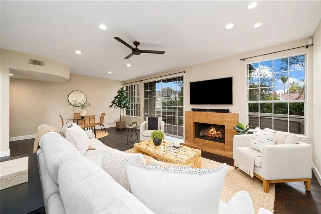 460 Providence Court 101, Long Beach