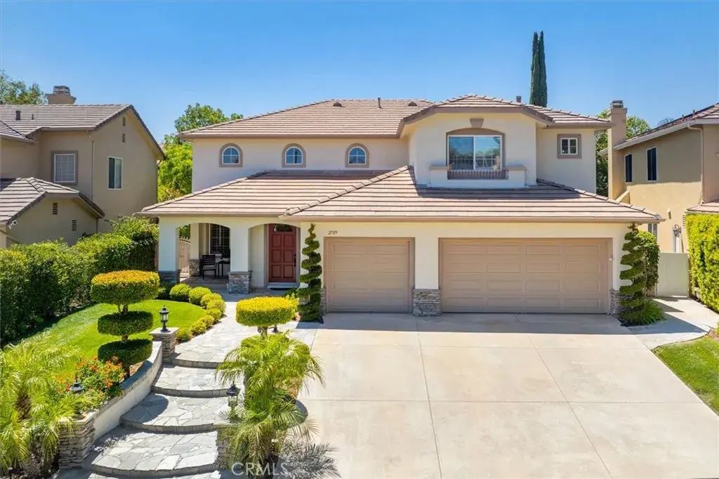 27319 Duxbury, Valencia