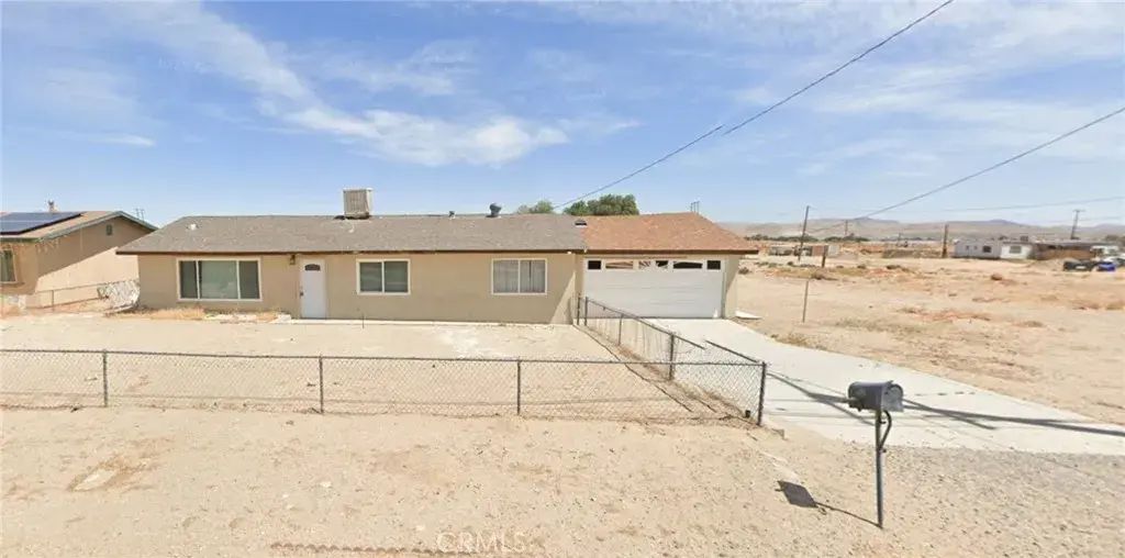 25346 Agate, Barstow