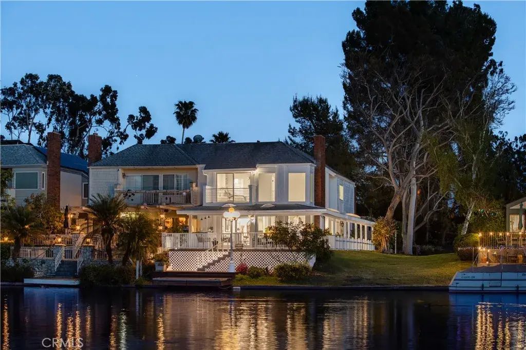 22645 Spring Lake Lane, Lake Forest
